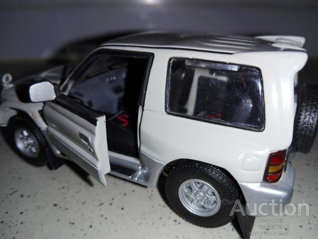 1/43 MITSUBISHI PAJERO. CARARAMA. - фото фото фото 2