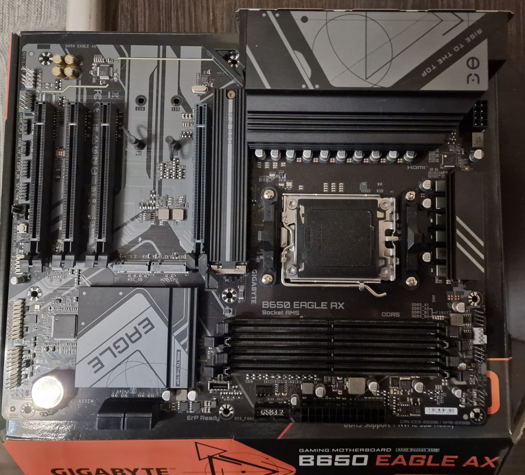 Мать AM5, Gigabyte B650 Eagle AX . Amd B650 - фото фото фото 1