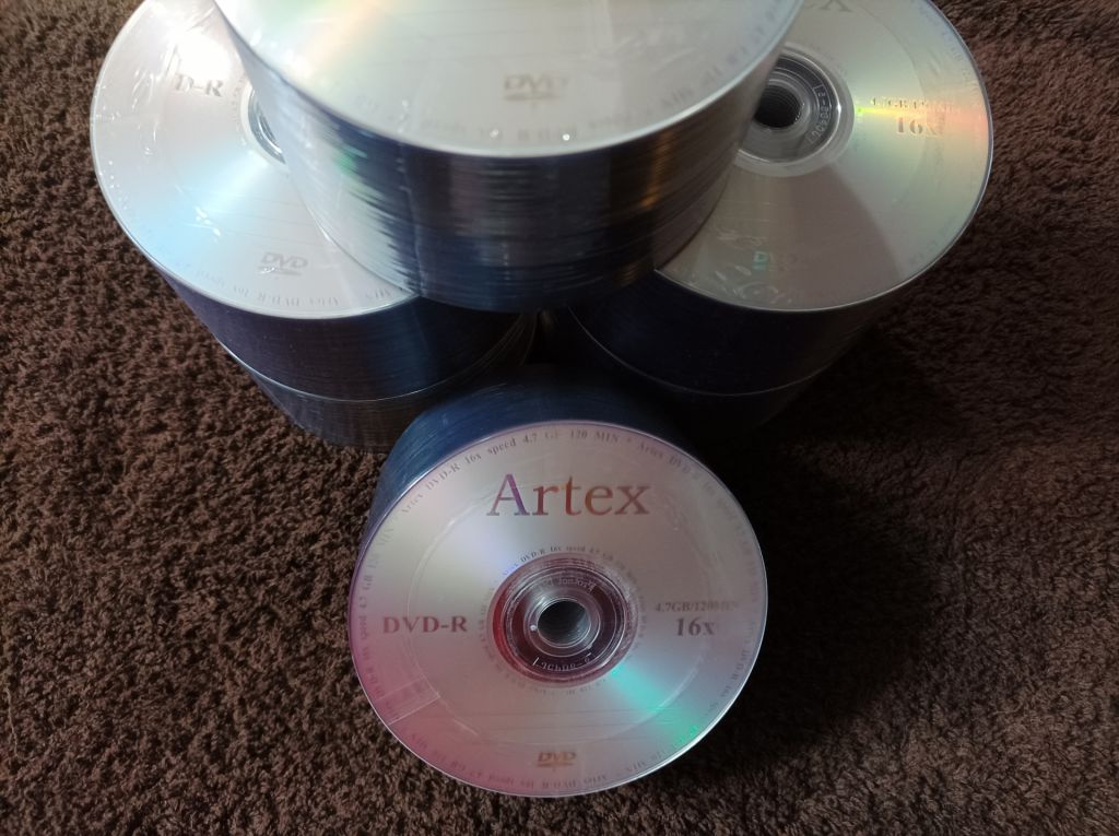 ARTEX 50 шт.DVD-R 4,7GB/120MIN/16 в балке.Тайвань. - фото фото фото 7