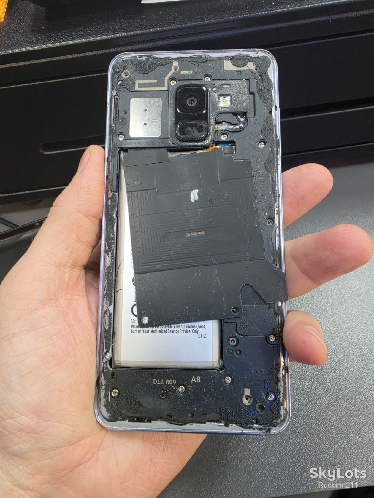 Samsung Galaxy A8 2018 4/32Gb Android 9 - фото фото фото 1