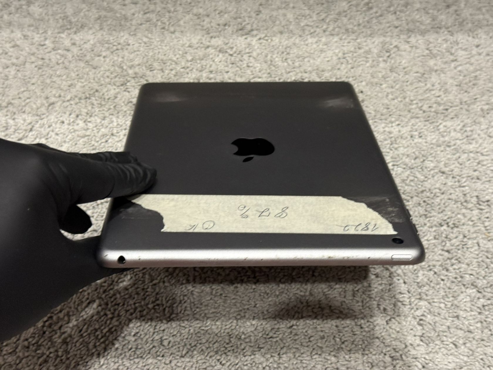 Планшет Apple iPad 5 A1822 32Gb Space Gray - фото фото фото 4
