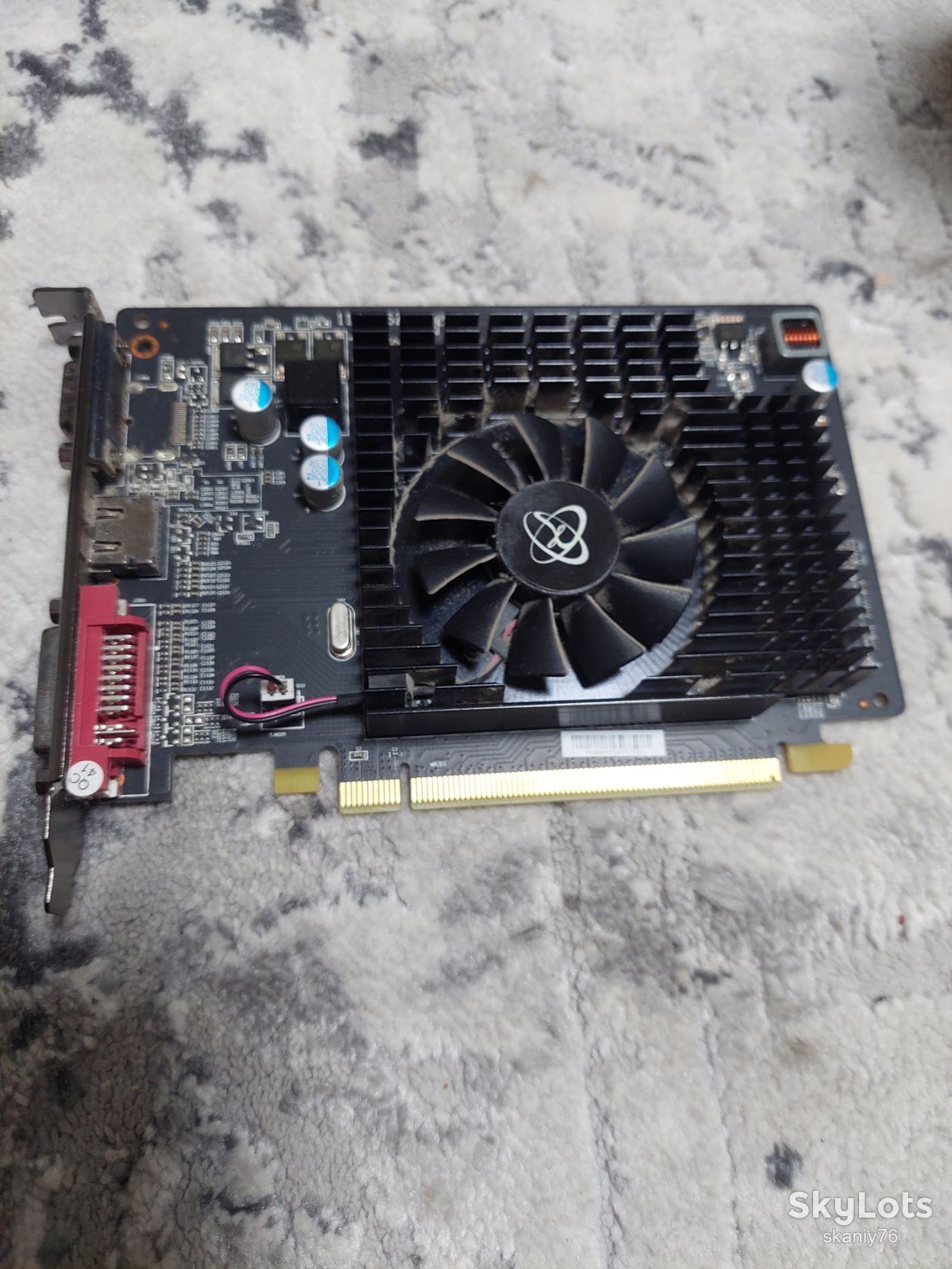 Видеокарта AMD Radeon HD 6570. - фото фото фото 1