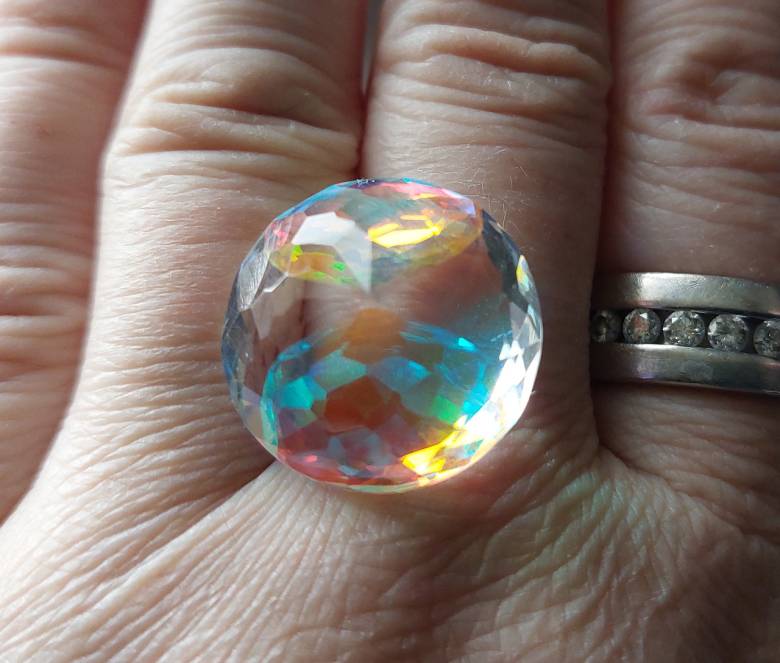 Радужный кварц 25.6 Ct - фото фото фото 3