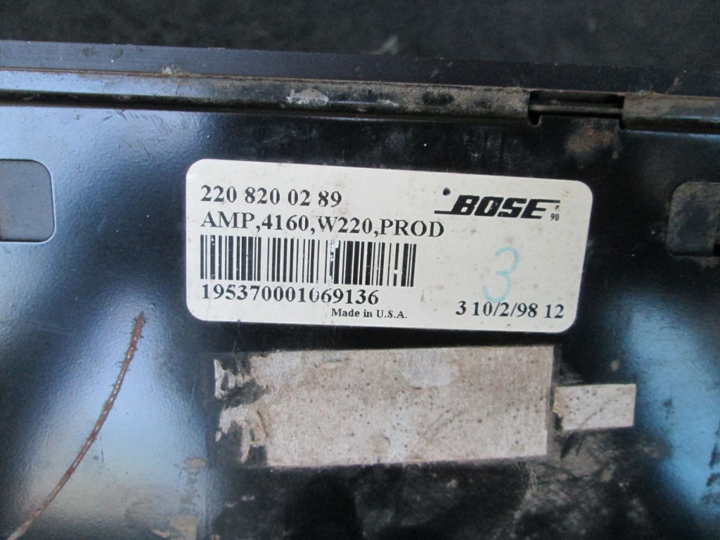 Усилитель музыки Bose AMP Mercedes W220 S-class 98-05 2208200289 - фото фото фото 1