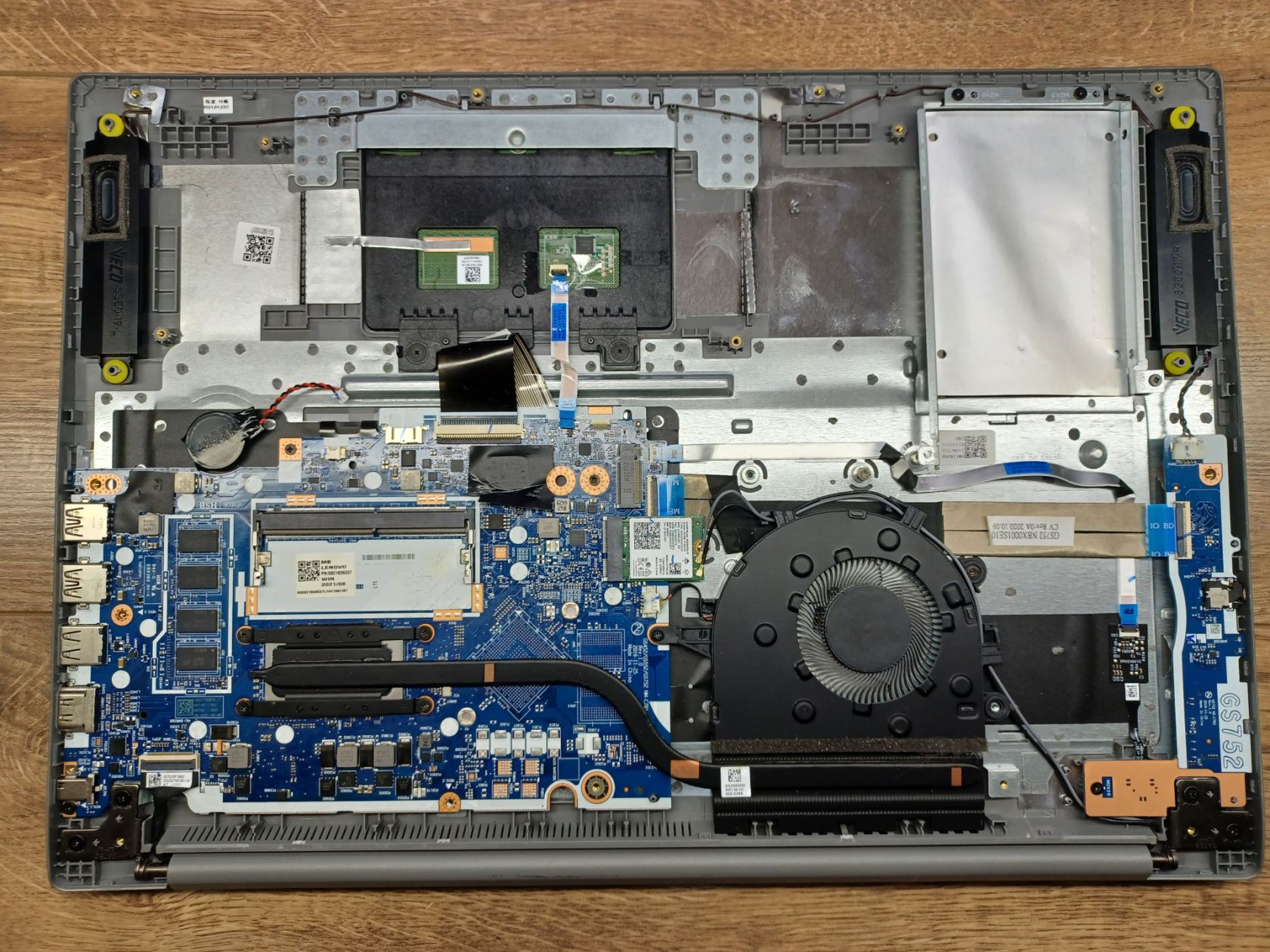 Ноутбук Lenovo IdeaPad 3 17IML05 №26_30 - фото фото фото 2