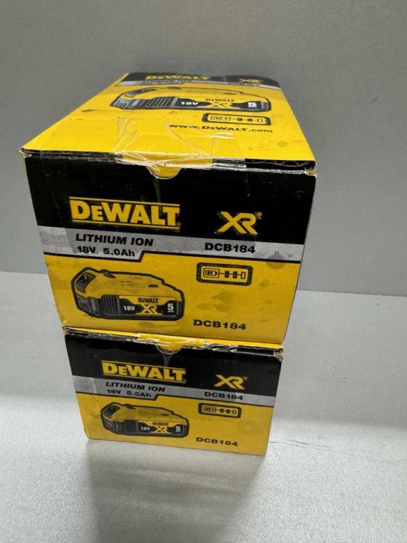 DeWalt DCB184 (Li-Ion, 18 В, 5 Ач) Аккумулятор НОВЫЙ!!! - фото фото фото 1
