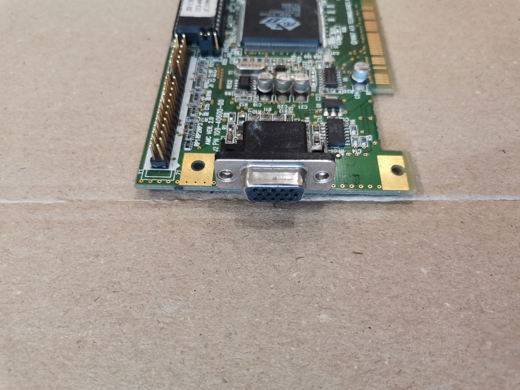 Видеокарта ATI Rage II +DVD PCI - фото фото фото 1