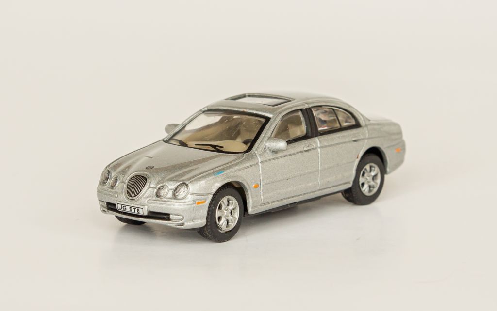 1:72 Jaguar S-Type 1999-2002 silver, Hongweell - фото фото фото 0