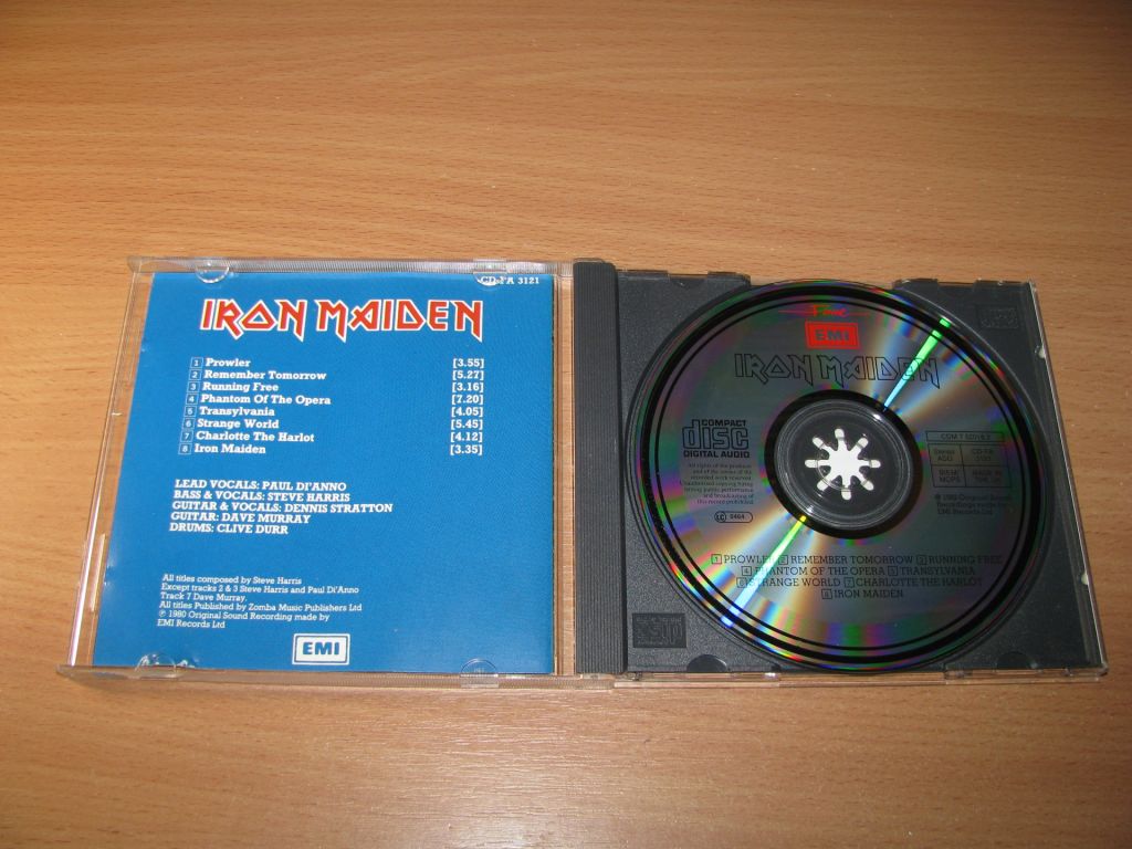 IRON MAIDEN - Iron Maiden    (1980 EMI 1st press,UK) - фото фото фото 1