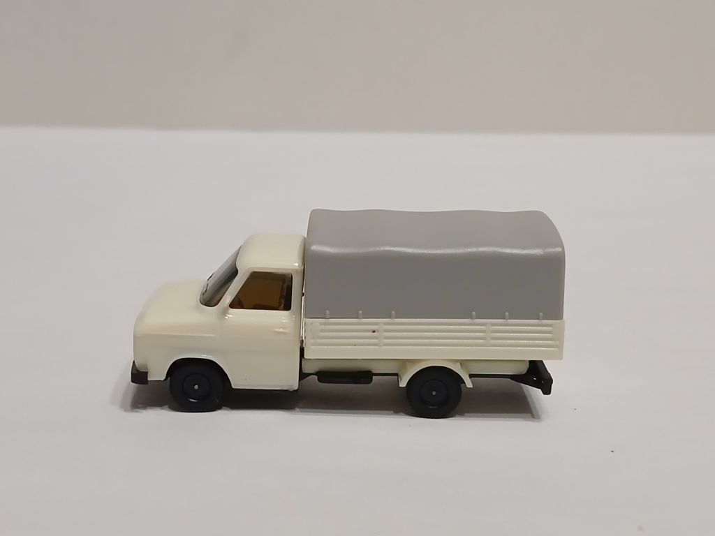 Автомобіль FORD TRANSIT. HERPA 1:87 H0  (41755). - фото фото фото 2