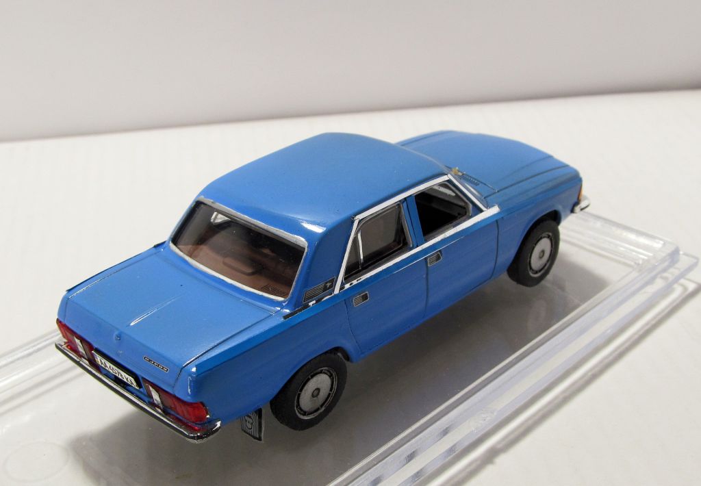 Конверсия синяя ГАЗ-3102 Волга, DiamonD. Перекрас, лак, детализация 1:43 бокс. - фото фото фото 10