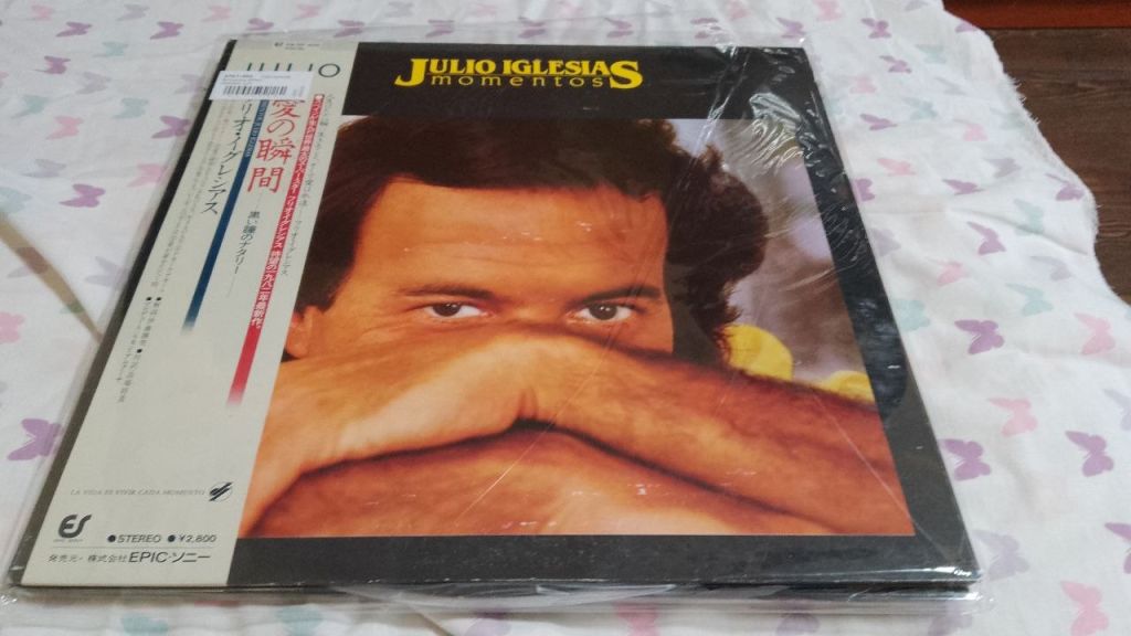 Julio Iglesias - Momentos . японский винил - фото фото фото 0