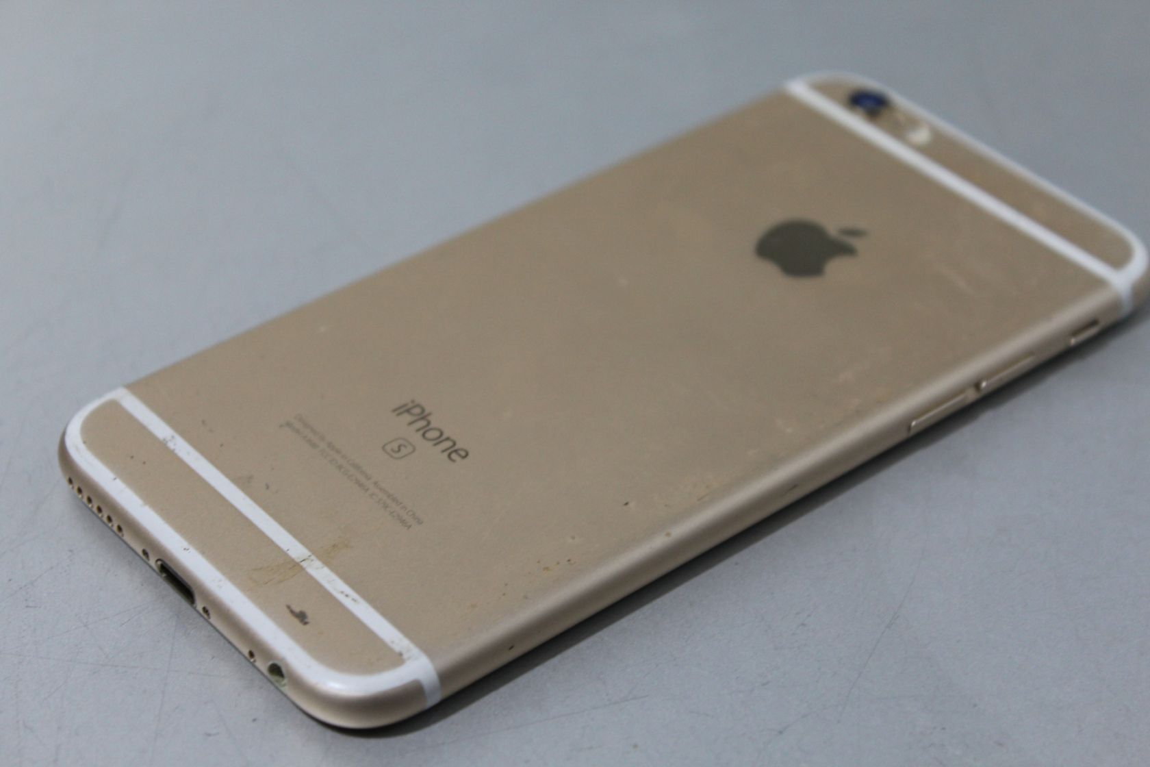 Мобильный телефон №2856  Apple iPhone 6s 16GB  A1688 - фото фото фото 0