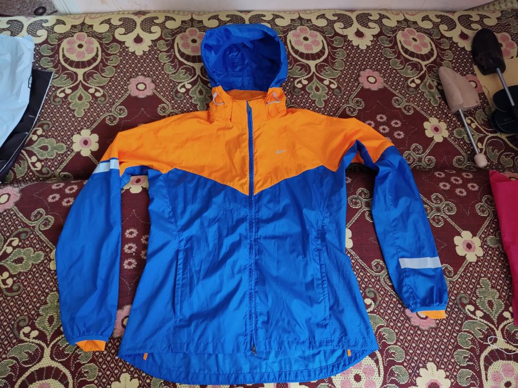 Вітровка бігова Nike - фото фото фото 0