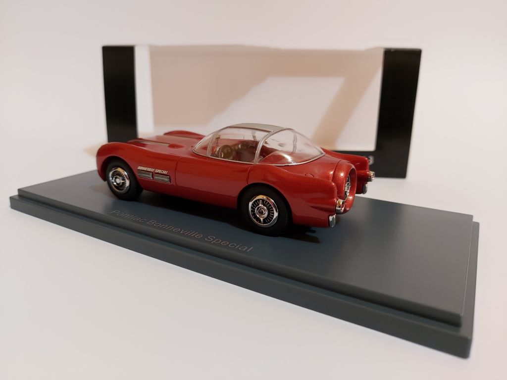 NEO 1:43 Pontiac Bonneville Special  (1954) bronze - фото фото фото 2