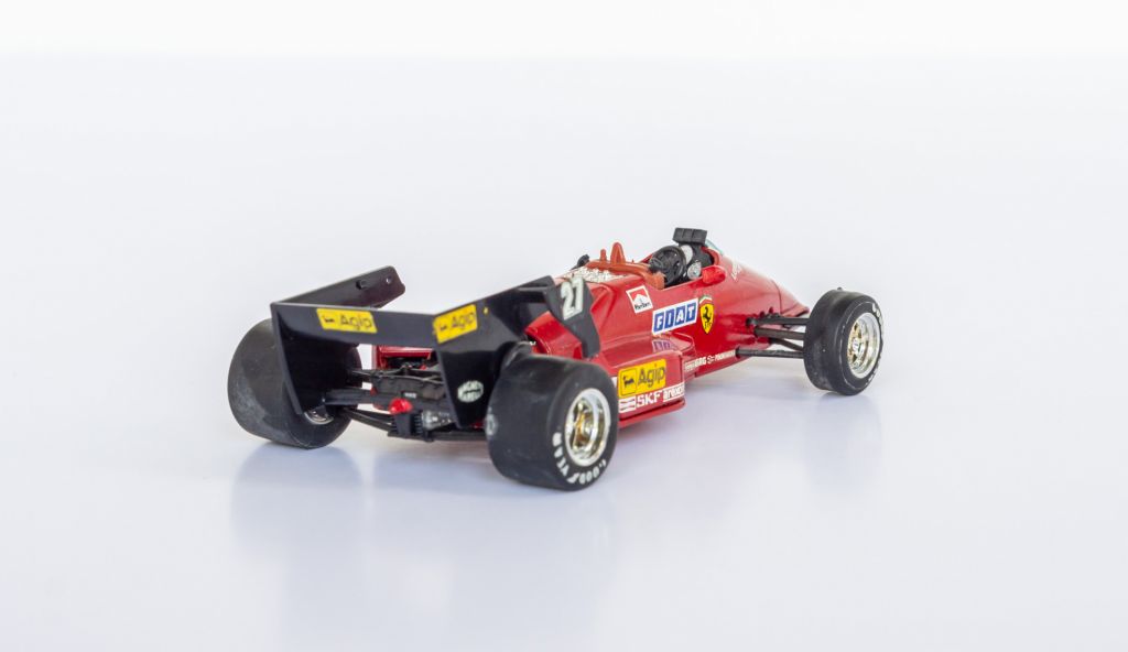1:43 F1 Ferrari 126 C4 #27 1984 Alboreto, Brumm R142 - фото фото фото 2
