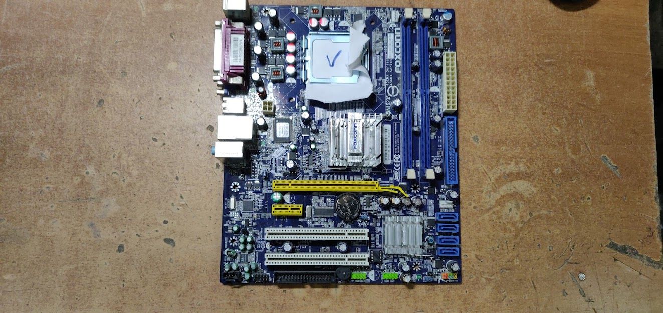Мат. плата Foxconn 45CMX-K LGA775 i945GC PCI-E+SVGA+LAN SATA MicroATX 2DDR2 № 211110 - фото фото фото 0
