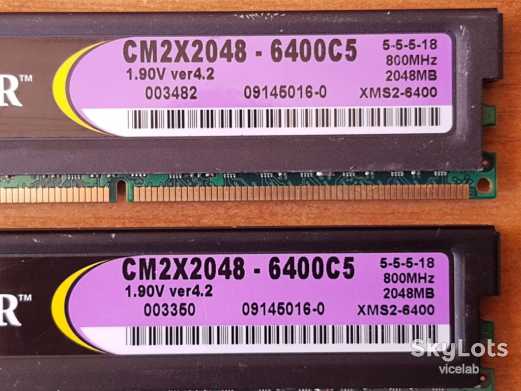 Оперативна пам'ять DDR2 Corsair XMS2 2*2GB - фото фото фото 3