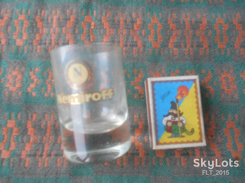 Рюмка " Nemiroff  " . Вид 2 - фото фото фото 0