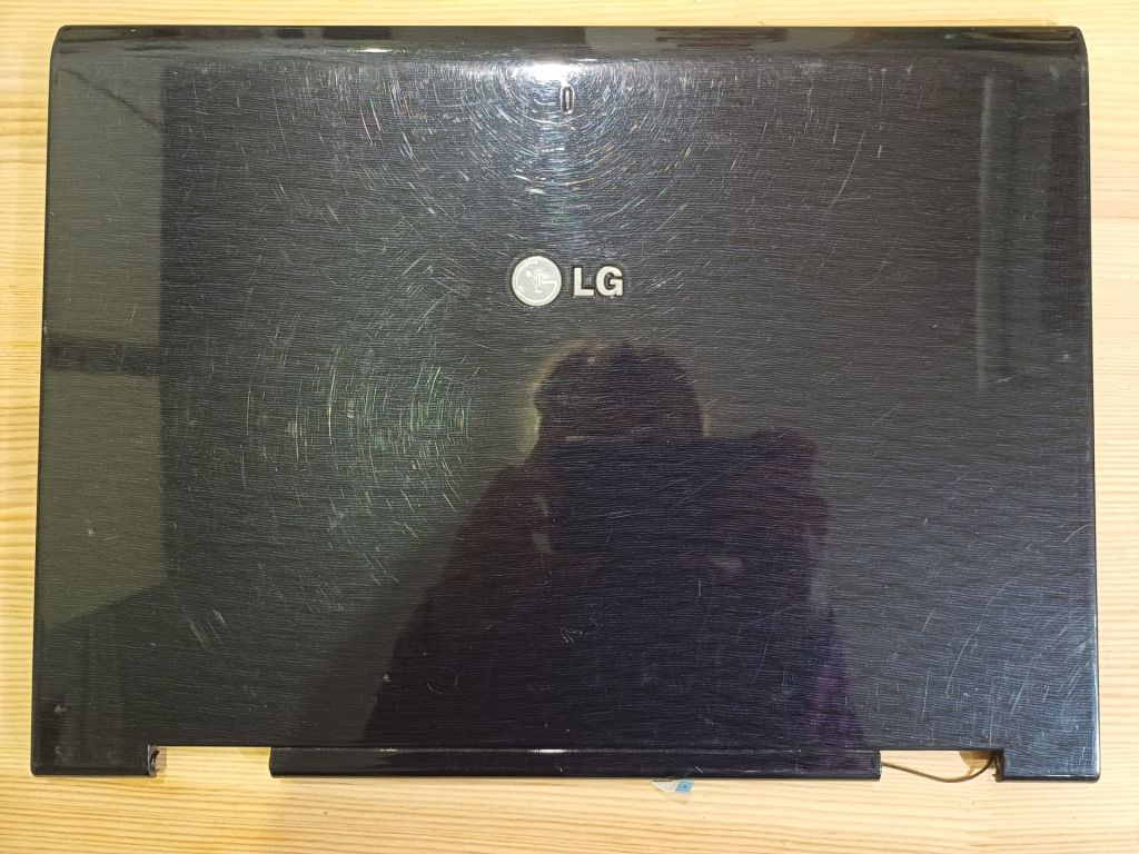 Крышка матрицы ноутбука LG LGR50 R500 - фото фото фото 0