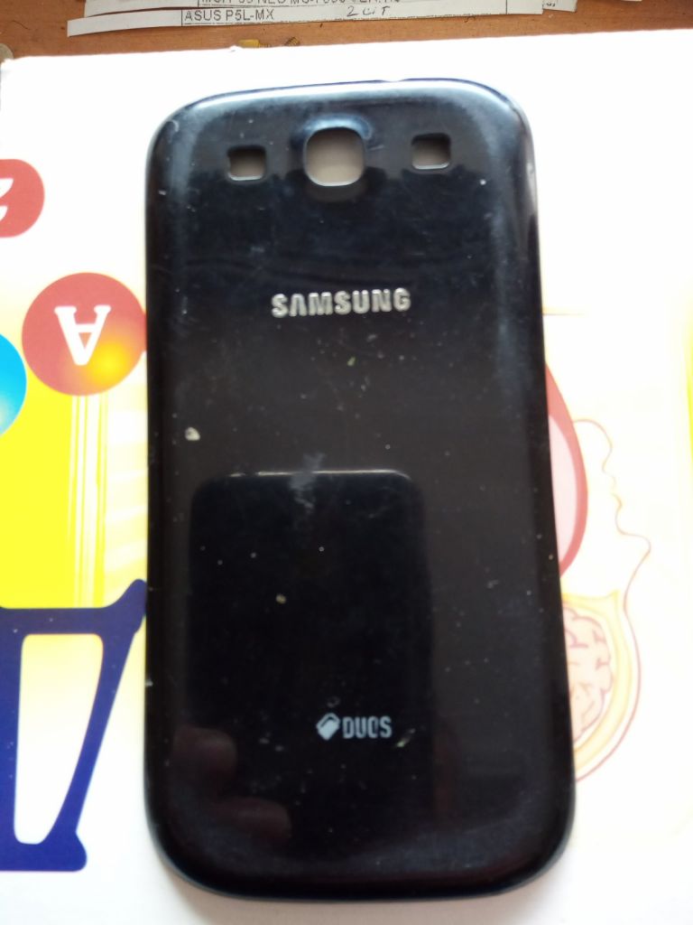 Остатки смартфона Samsung Galaxy S3 Duos I9300i  (оригинал) - фото фото фото 2