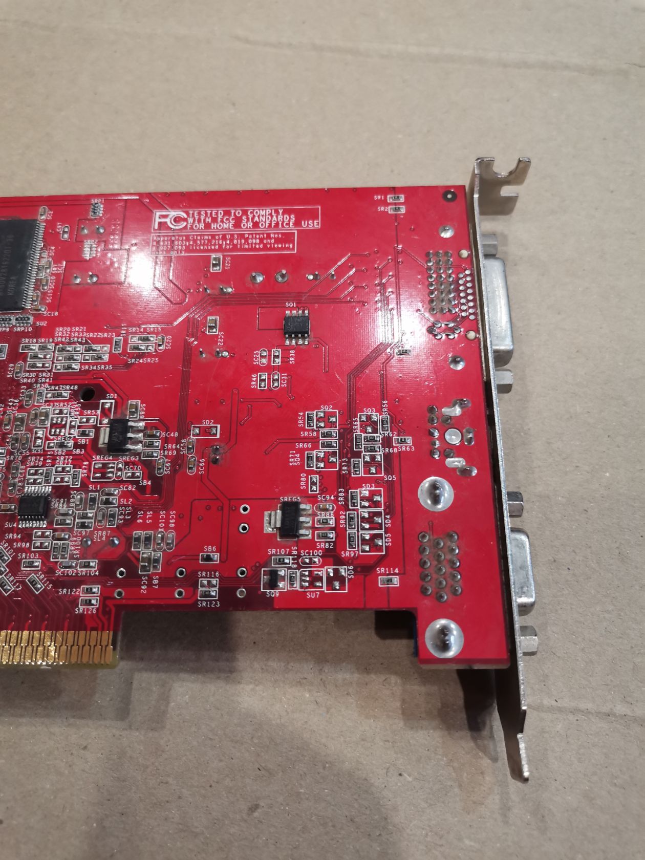 Видеокарта ATI Radeon 9550 AGP - фото фото фото 3