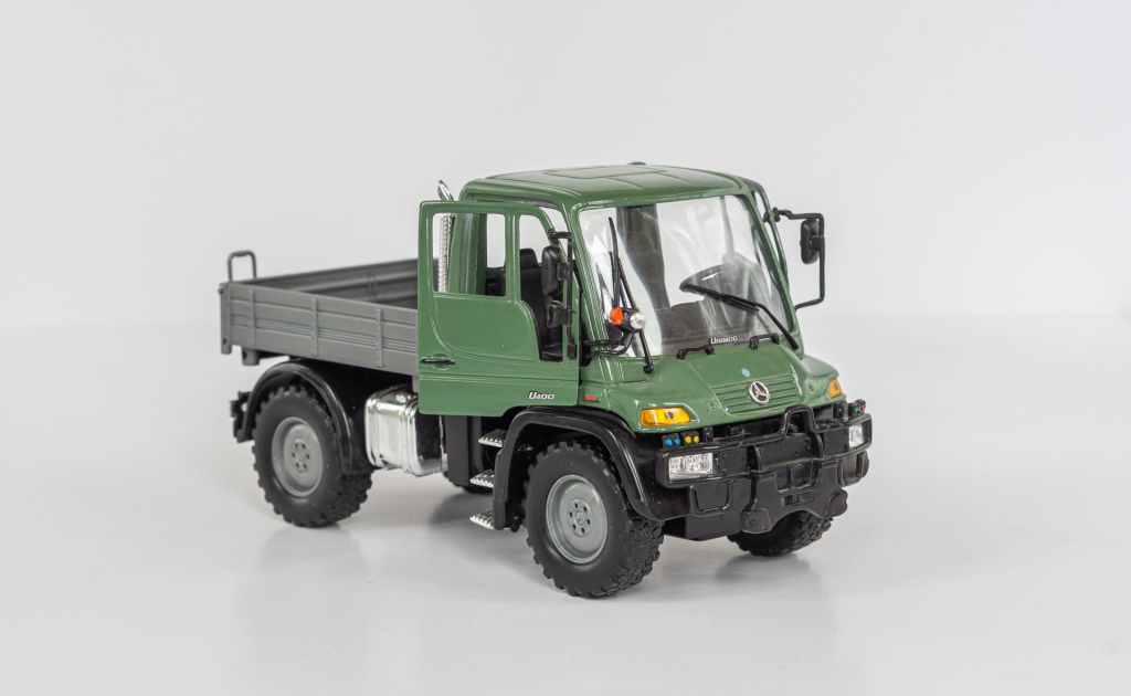 1:32 Mercedes Benz Unimog U400, WELLY #2380 - фото фото фото 4