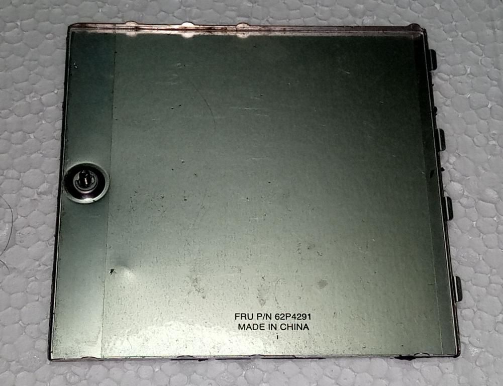 Сервісна кришка з ноутбука IBM ThinkPad T30 62P4291 N73 - фото фото фото 1