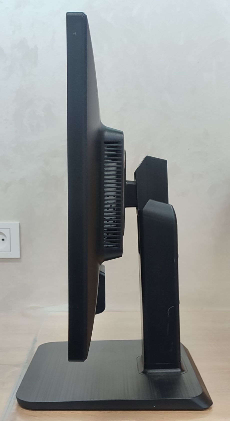 Монітор 22” LG  22BK55WD-B - б/у - фото фото фото 2