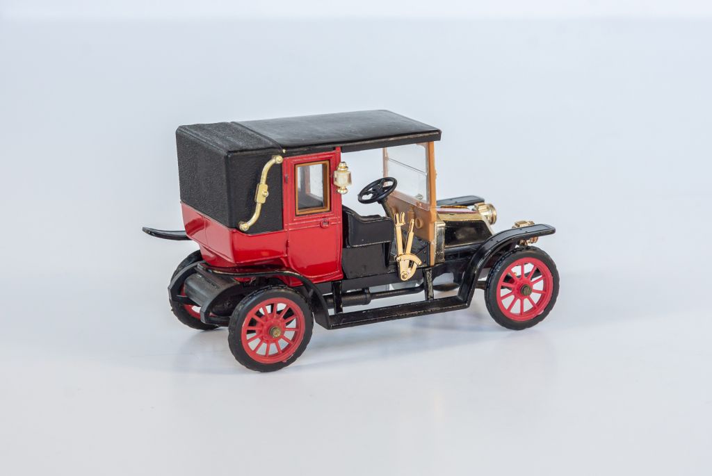 1:43 Renault Mod. Fiacre 1910  (Taxis de La Marne), RIO #35 Italy - фото фото фото 2