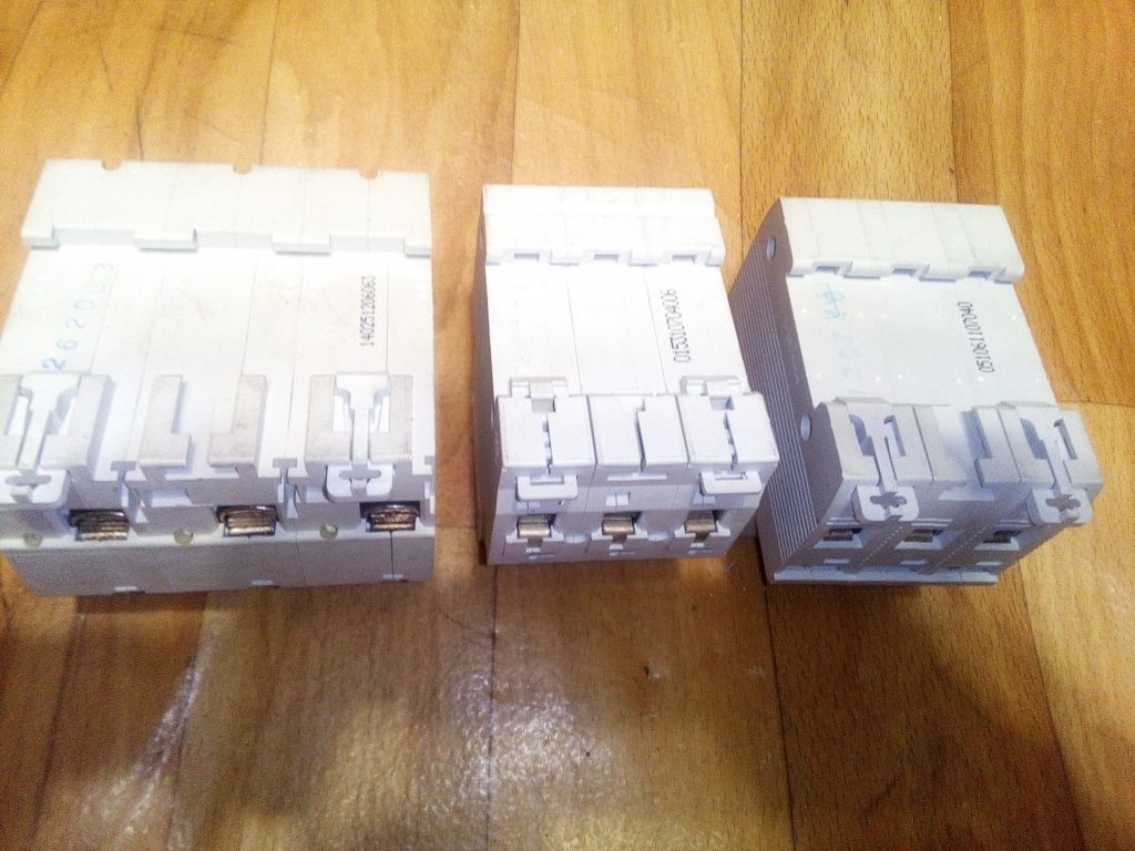 Автоматичний вимикач ВА47-100 3P 63 А , IEK  (опис) - фото фото фото 1