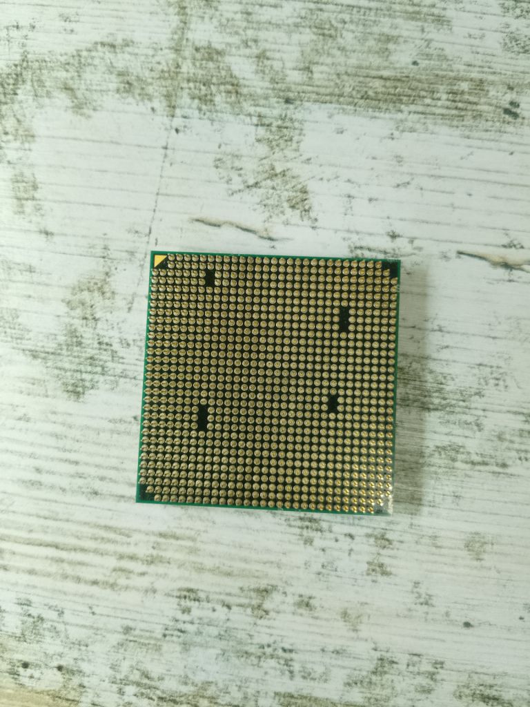 AMD Phenom II X6 1045T 2,7 GHz  #35 - фото фото фото 1