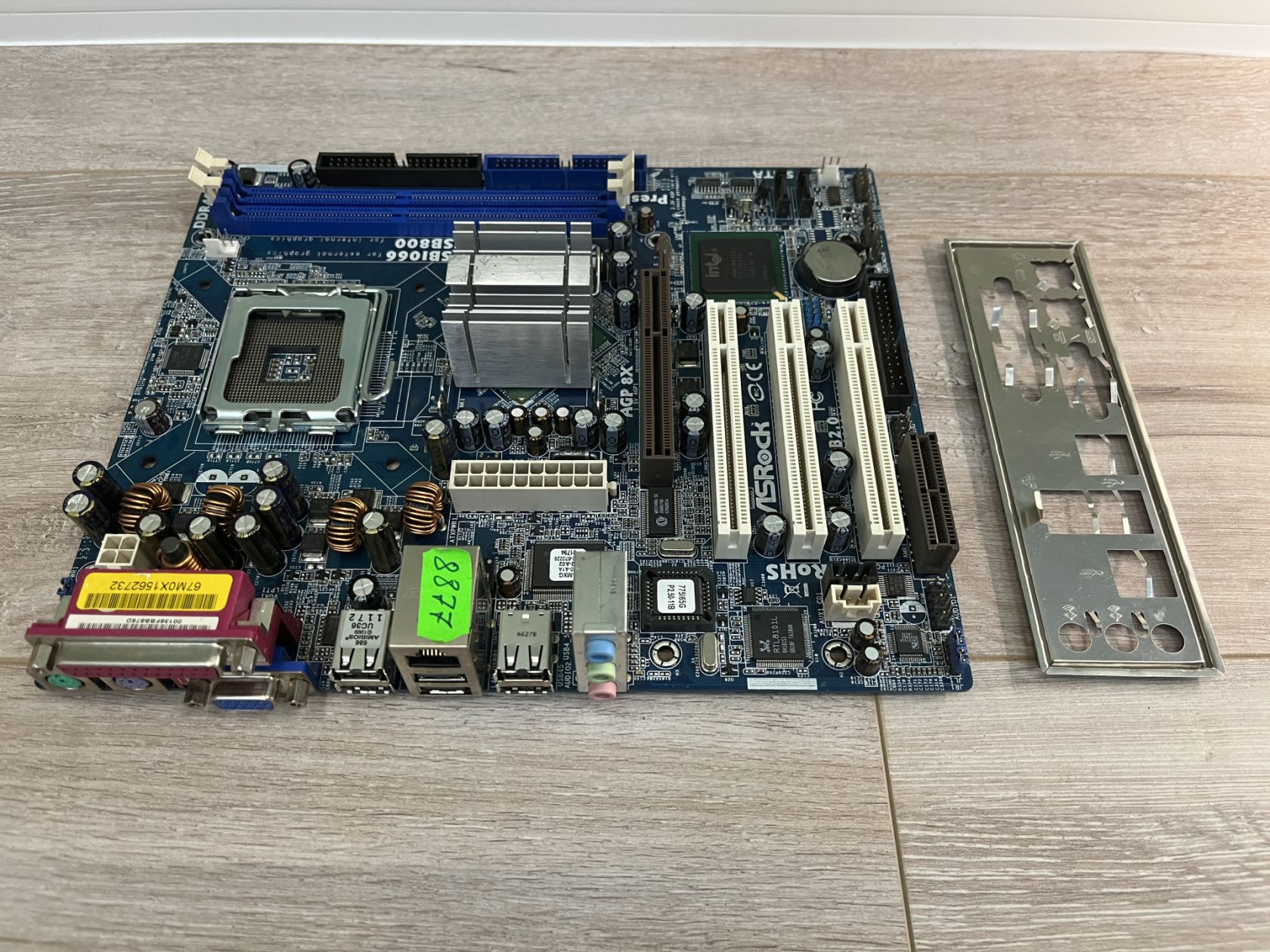 Материнская плата ASRock 775i65G S775 DDR Core2Duo - фото фото фото 0