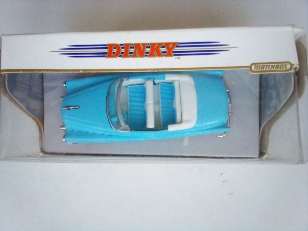Dinky 1/43 - Buick Skylark 1953 - фото фото фото 1