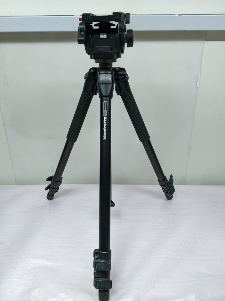Штатив Manfrotto 055CLB с видеоголовой Manfrotto 501 - фото фото фото 0
