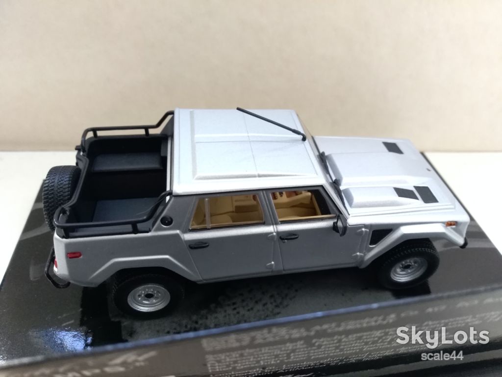 Lamborghini LM002 1984.Minichamps.1:43 - фото фото фото 3