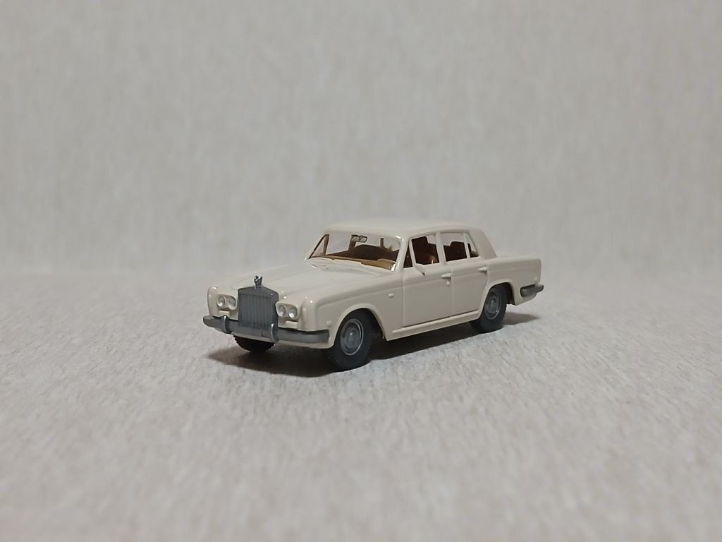 Автомобіль Rolls-Royce Silver Shadow. WIKING 1:87 H0  (11830.00/3+) . - фото фото фото 0
