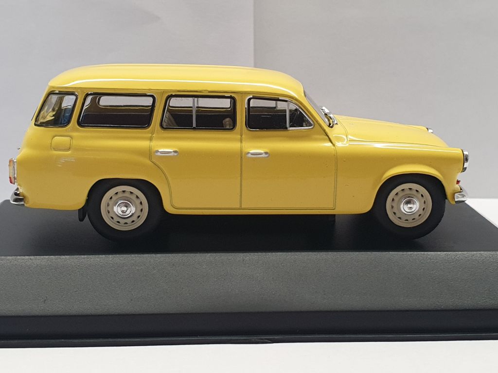 Масштабна модель: Škoda 1202 STW 1/43 - фото фото фото 6