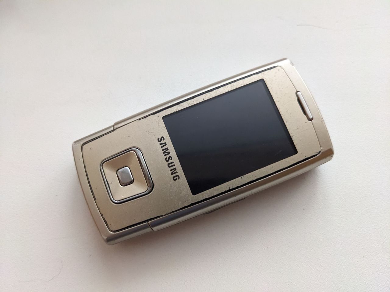 Мобільний телефон Samsung e900 бу.  - фото фото фото 3