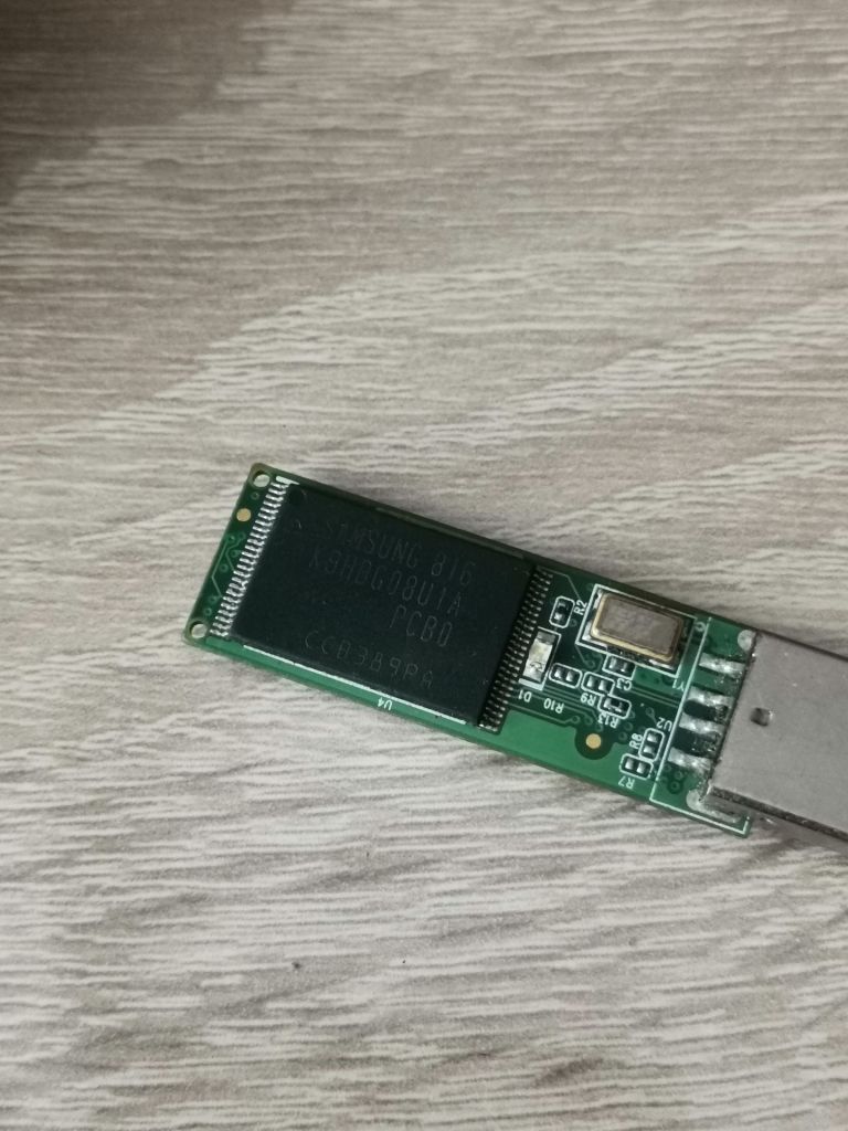 Флешка USB флеш накопитель - фото фото фото 3