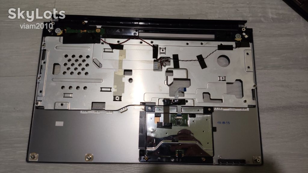 верх і корито Fujitsu E754 - фото фото фото 1