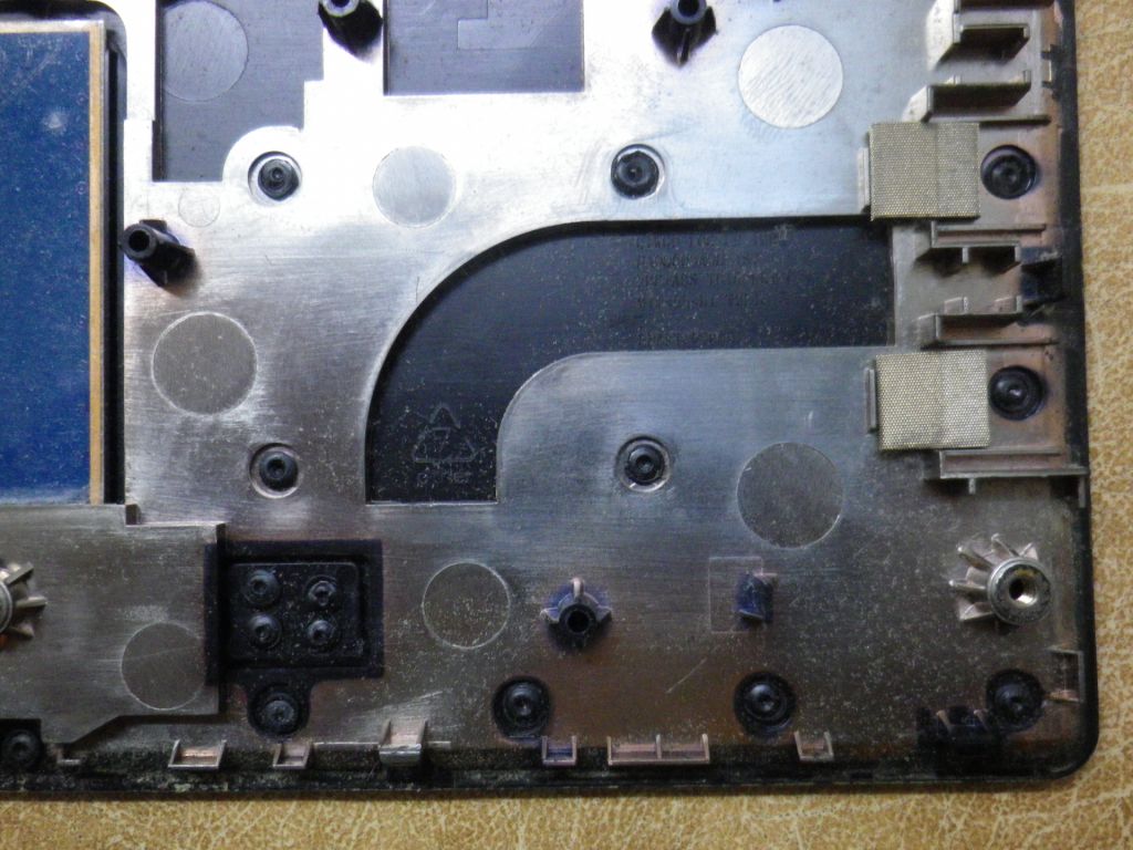 Б/У Топкейс для ноутбука Lenovo N581 - фото фото фото 5