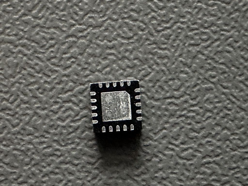 Мікросхема Texas Instruments BQ24738H  (BQ738H) Original - фото фото фото 2