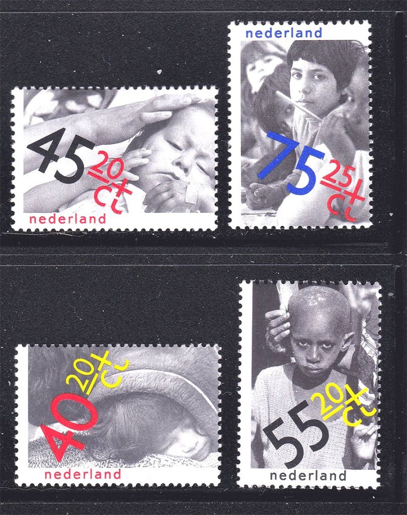 Нидерланды  1979 г  г  MNH  - дети - фото фото фото 0