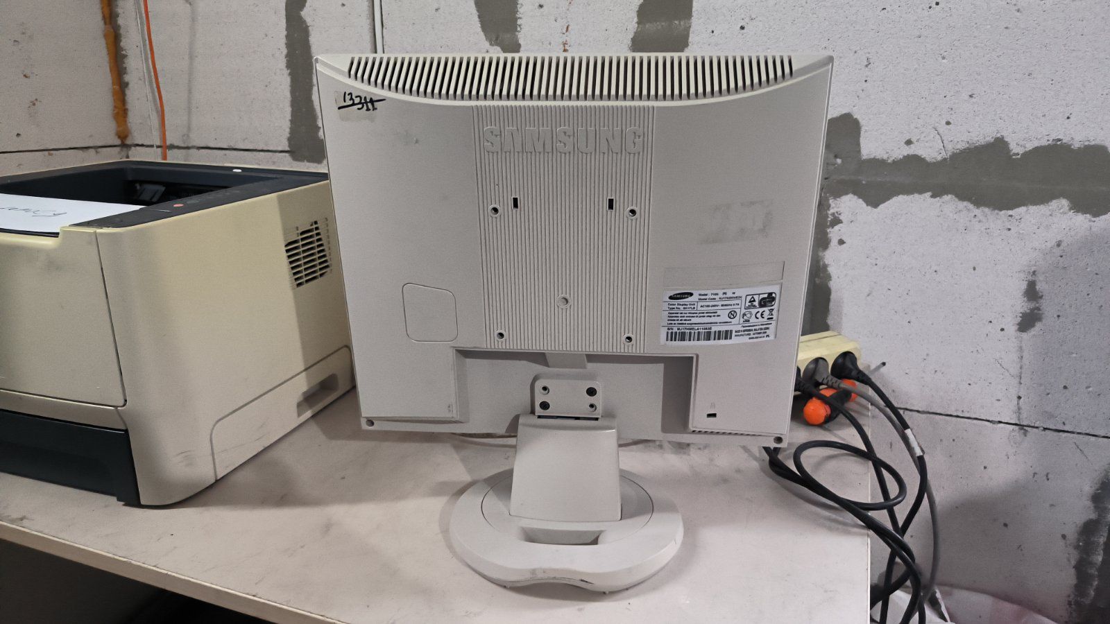 Монітор SAMSUNG 710N - фото фото фото 1