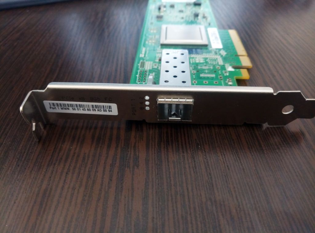 QLOGIC QLE2560 Fibre channel HBA 8Gb/s - фото фото фото 2