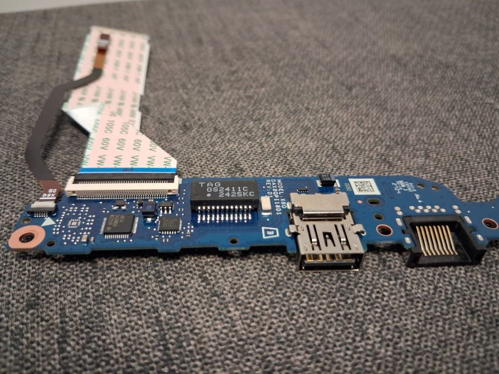 Плата USB, LAN ноутбука HP EliteBook 640 G10 - фото фото фото 0
