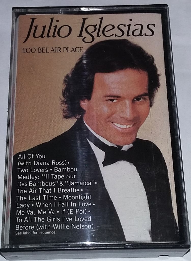 JULIO IGLESIAS 1100 Bel Air Place. Cassette US - фото фото фото 0