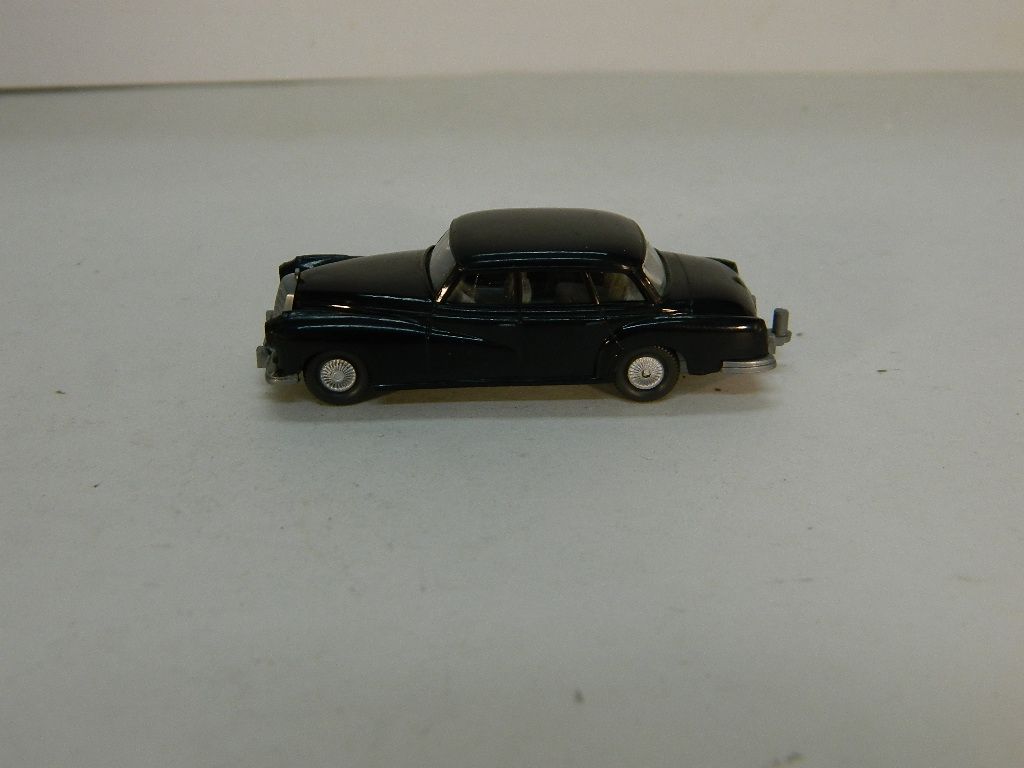 Автомобиль MB 300 C. WIKING 1:87 H0  (11736) . - фото фото фото 2