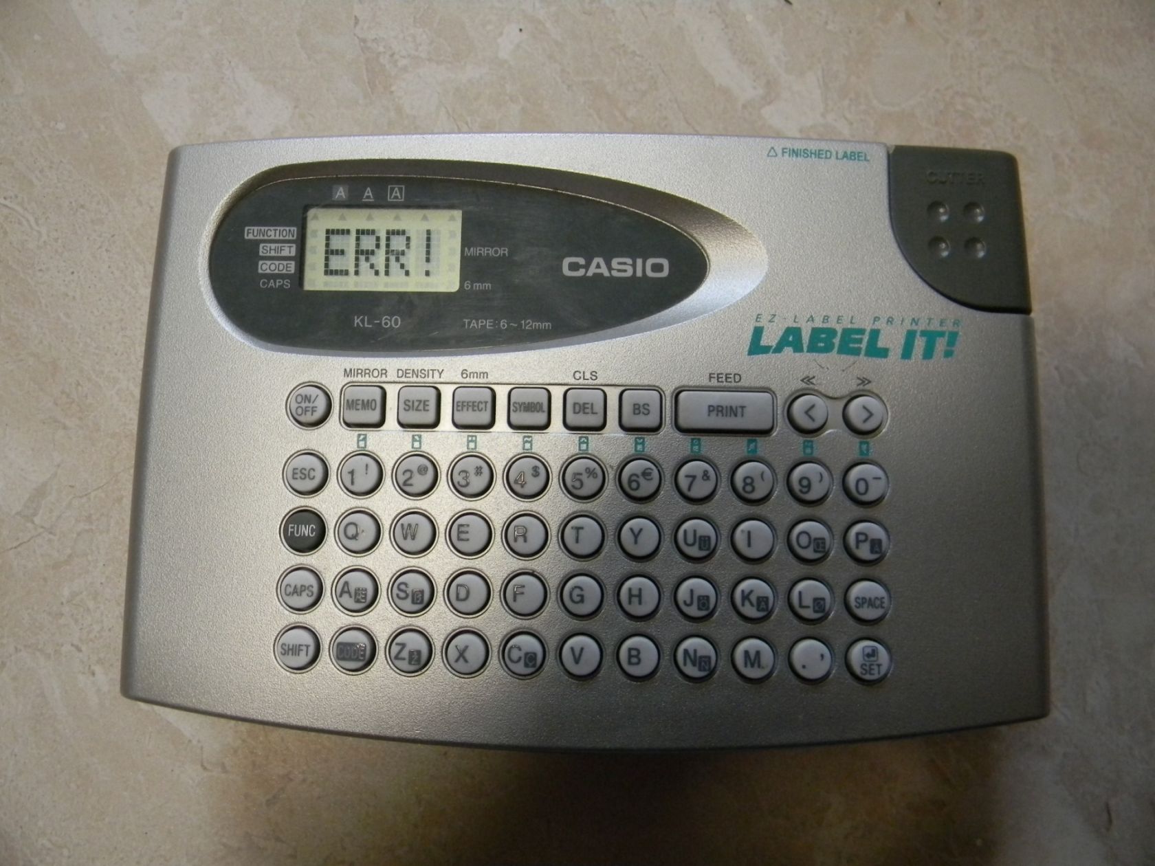Принтер етикеток Casio KL-60 Ez-label printer Label It! - без картриджа - фото фото фото 0
